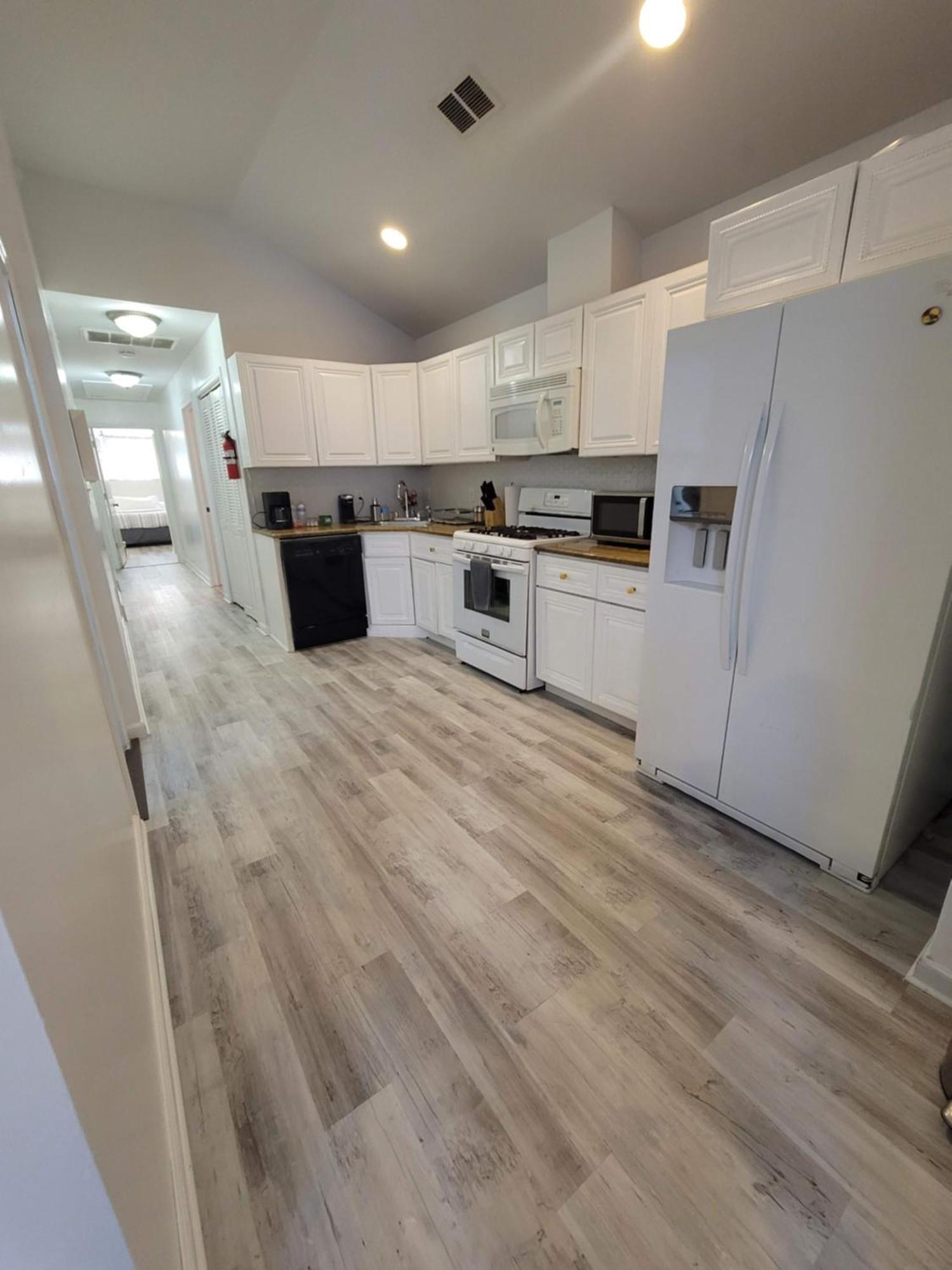 Luxury Apartments 5Queenbed - 20 Min Away Manhattan Jersey City Extérieur photo