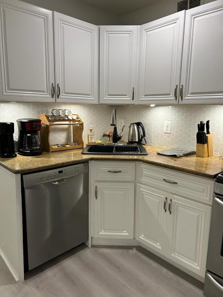 Luxury Apartments 5Queenbed - 20 Min Away Manhattan Jersey City Extérieur photo